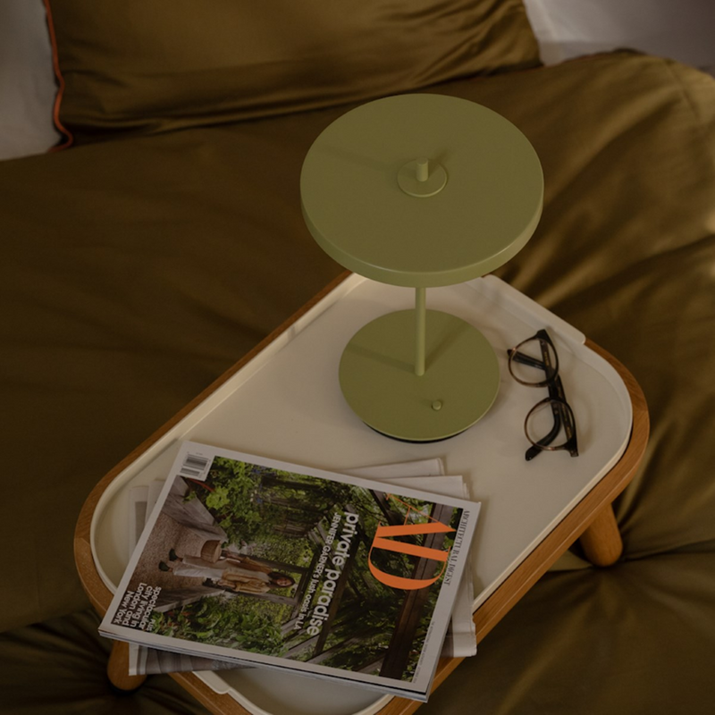 Asteria Move portable lamp