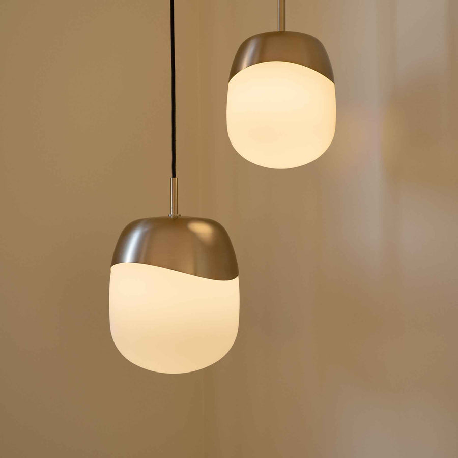 UMAGE_lifestyle_Spring_pendant lampshade_medium_mini_brass_(1).jpeg
